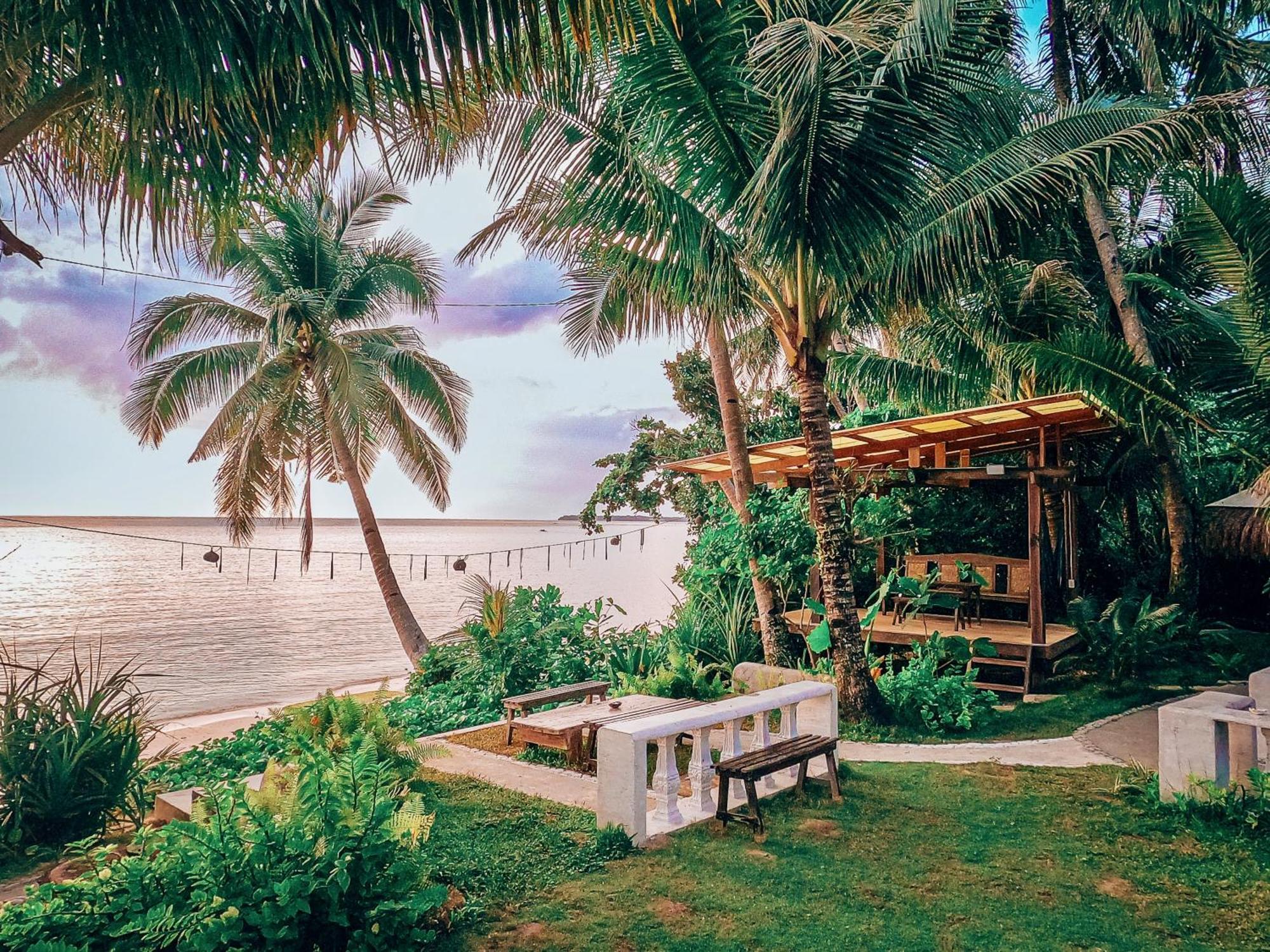 Shakabrah'S Beachfront Kubo General Luna  Exterior photo